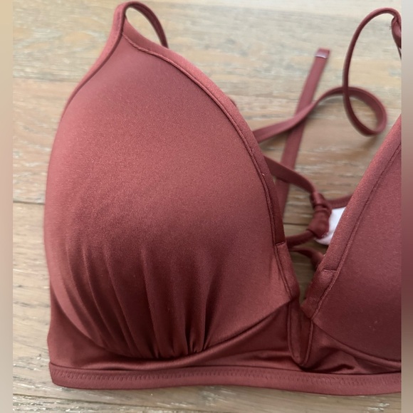 Shade&Shore Bikini Top 34DD - Picture 2 of 4